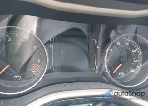 2015 Jeep Cherokee Sport z USA, uszkodzony, nr VIN 1C4PJLAB1FW631553